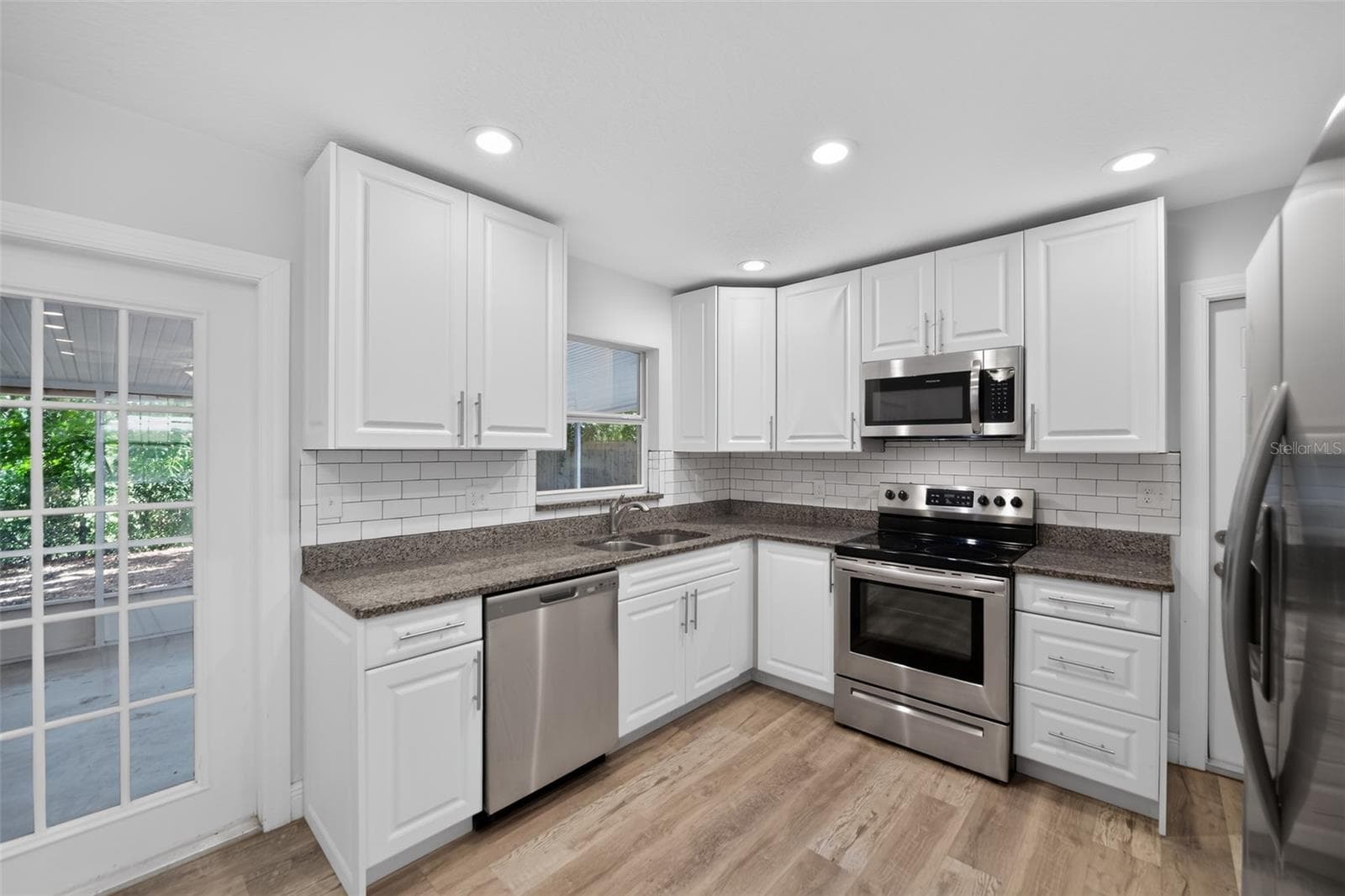 5825 LULLABY LANE — photo 4 of 31