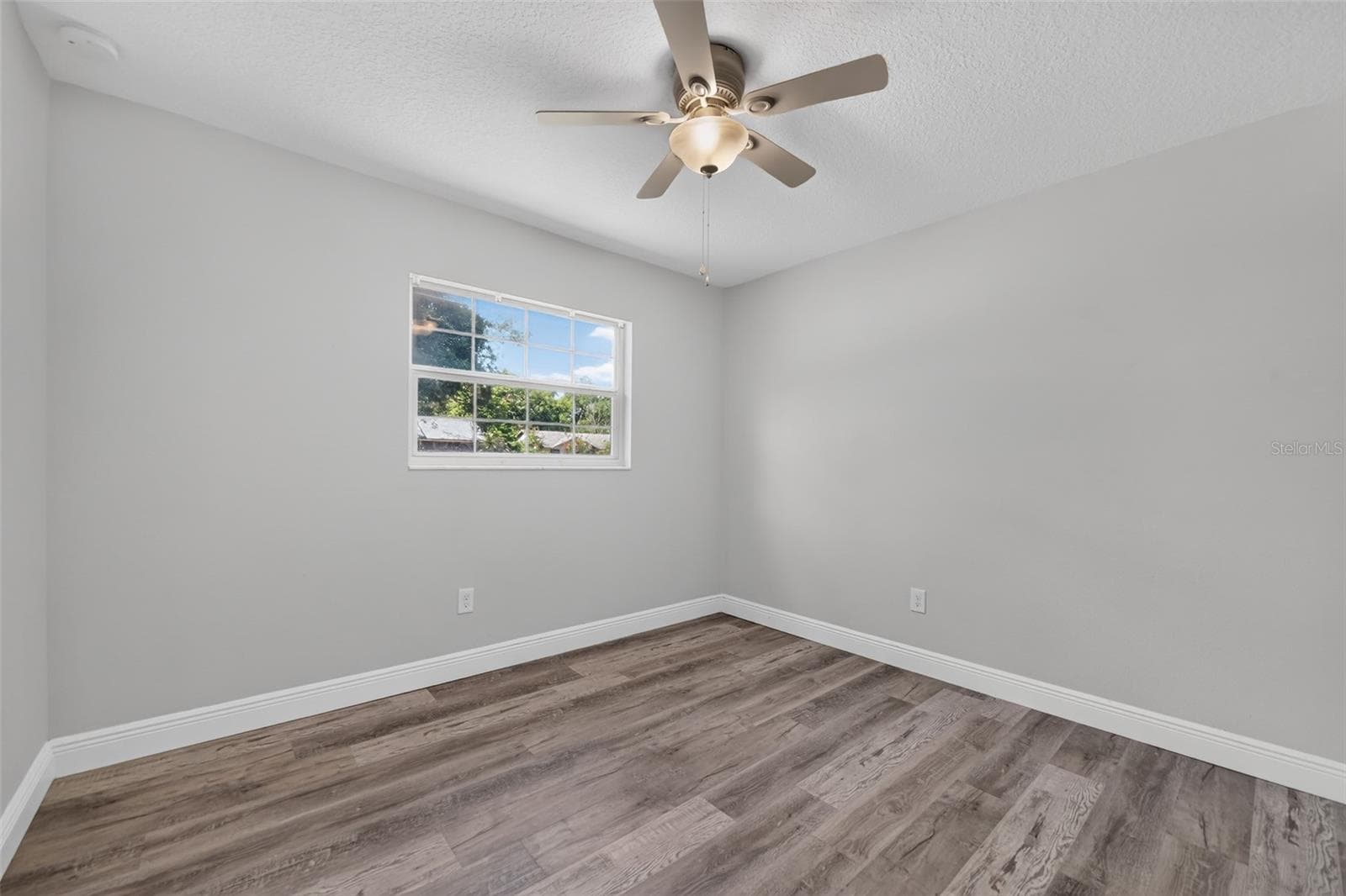5825 LULLABY LANE — photo 13 of 31