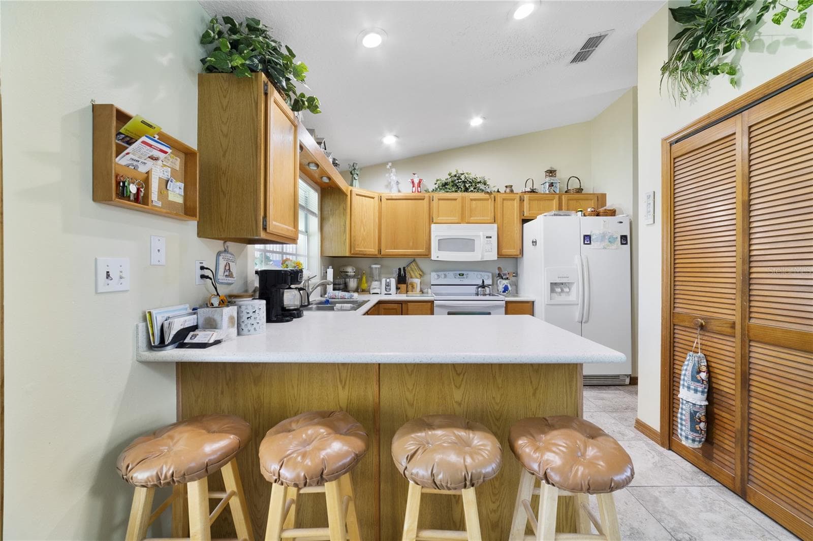1220 ANNE ELISA CIRCLE — photo 9 of 26