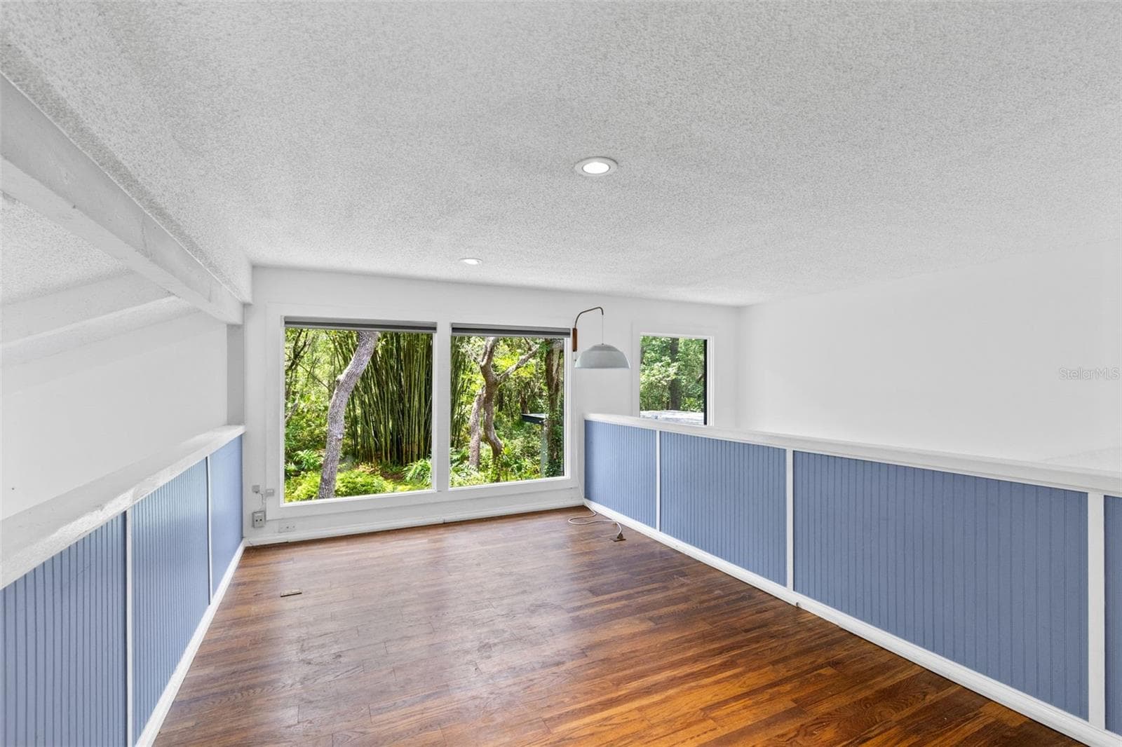 995 DYSON DRIVE — photo 7 of 26