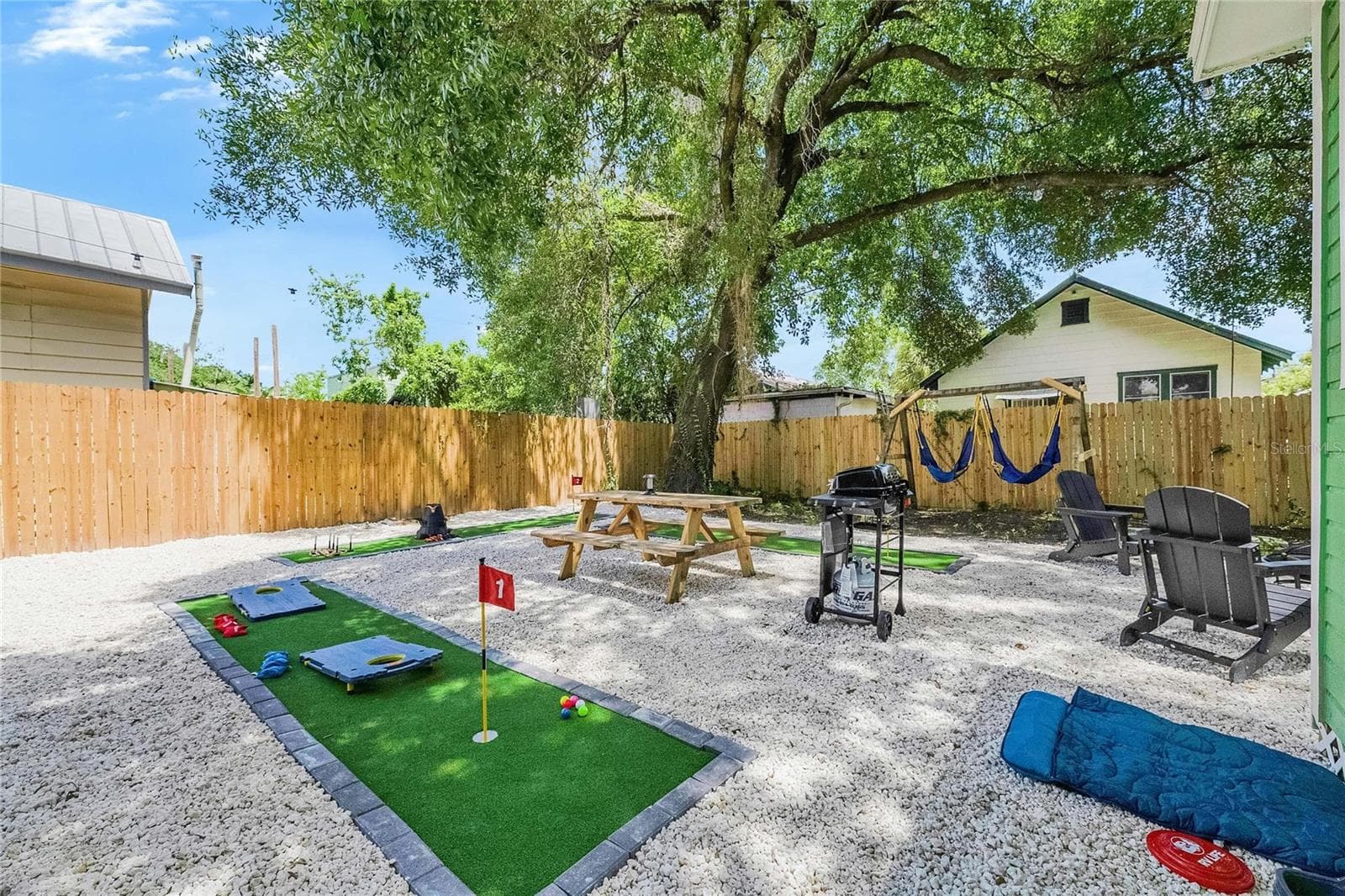1009 COLUMBUS DRIVE — photo 21 of 36