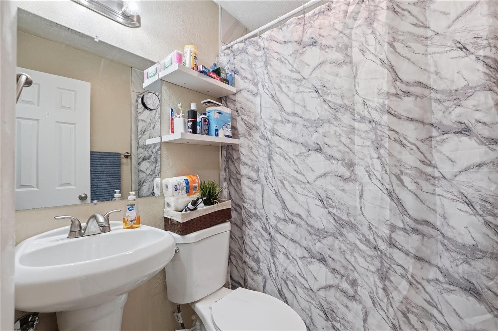 1410 KOZART COURT — photo 9 of 16