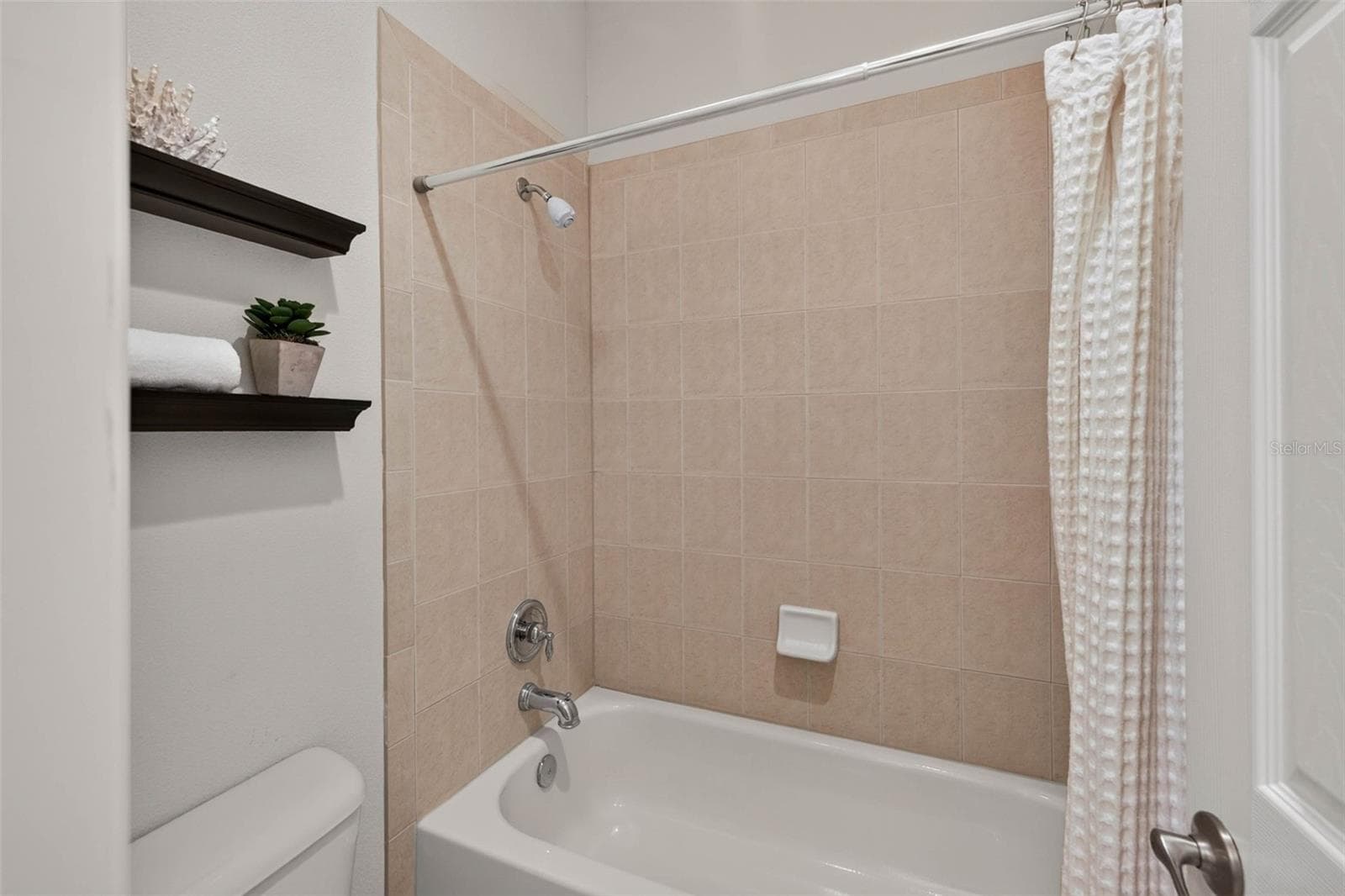 7172 ISLAMORADA CIRCLE — photo 35 of 60
