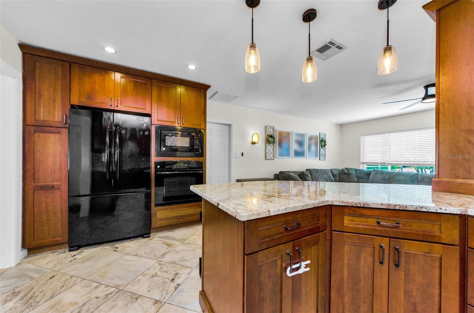 1838 LOMBARDY DRIVE — photo 20 of 43
