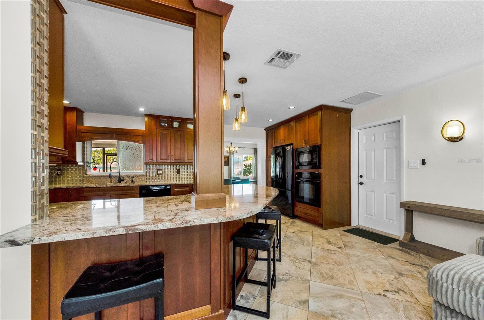 1838 LOMBARDY DRIVE — photo 22 of 43