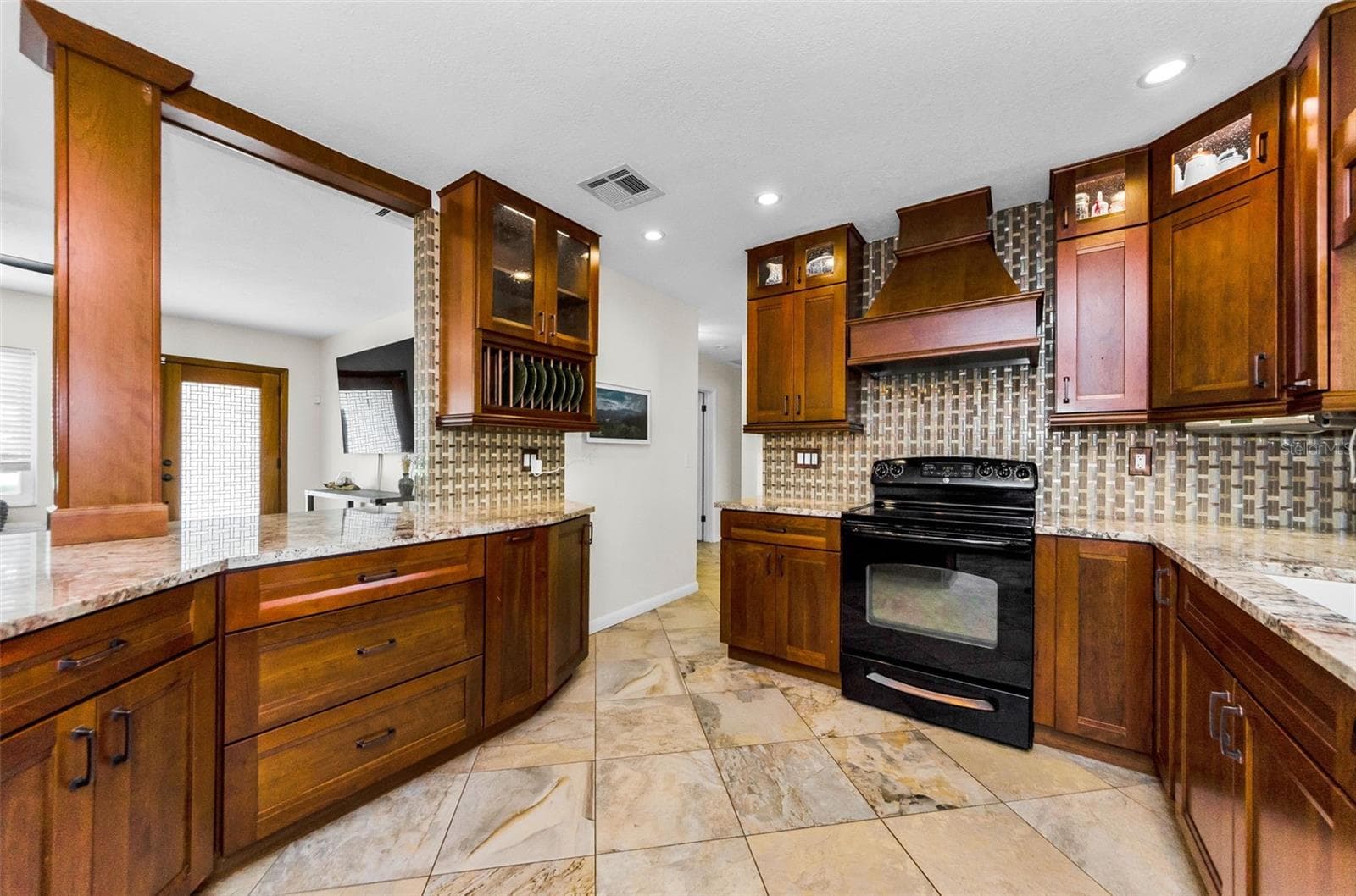 1838 LOMBARDY DRIVE — photo 16 of 43