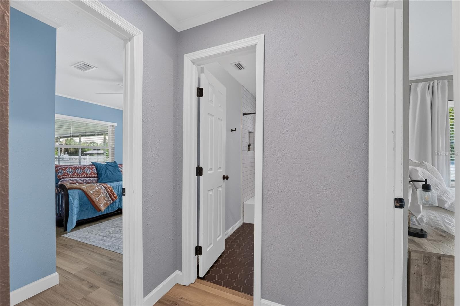 1502 16TH AVENUE — photo 37 of 65