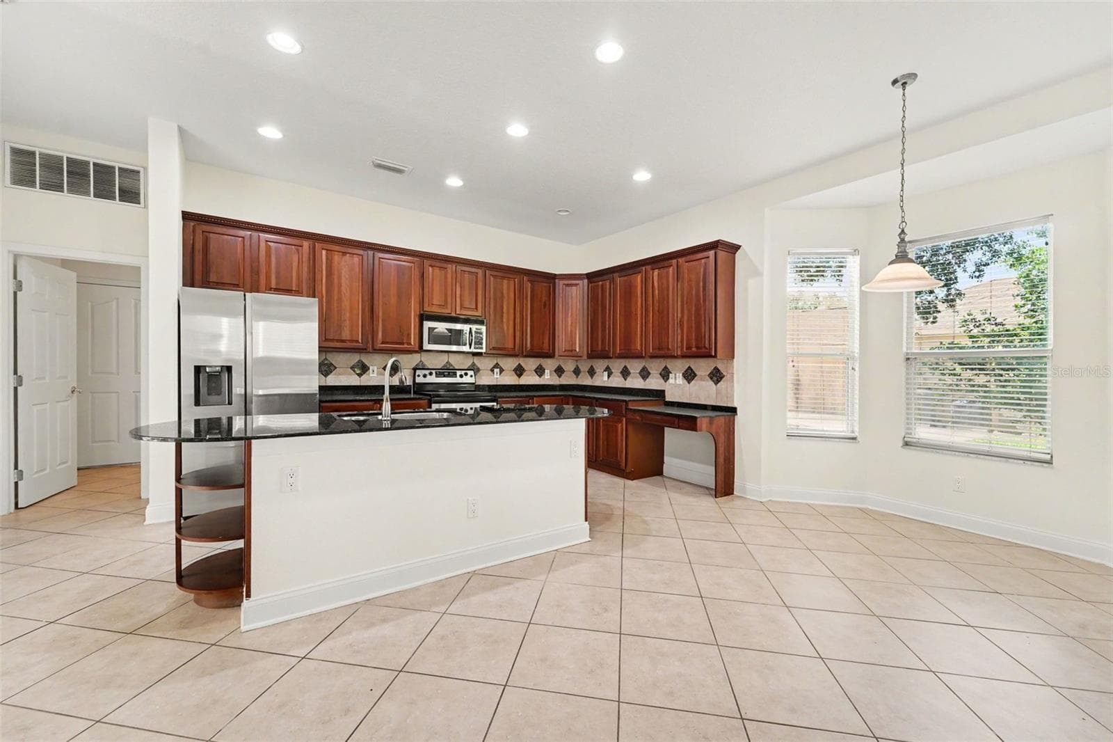 7519 DUNBRIDGE DRIVE — photo 9 of 30