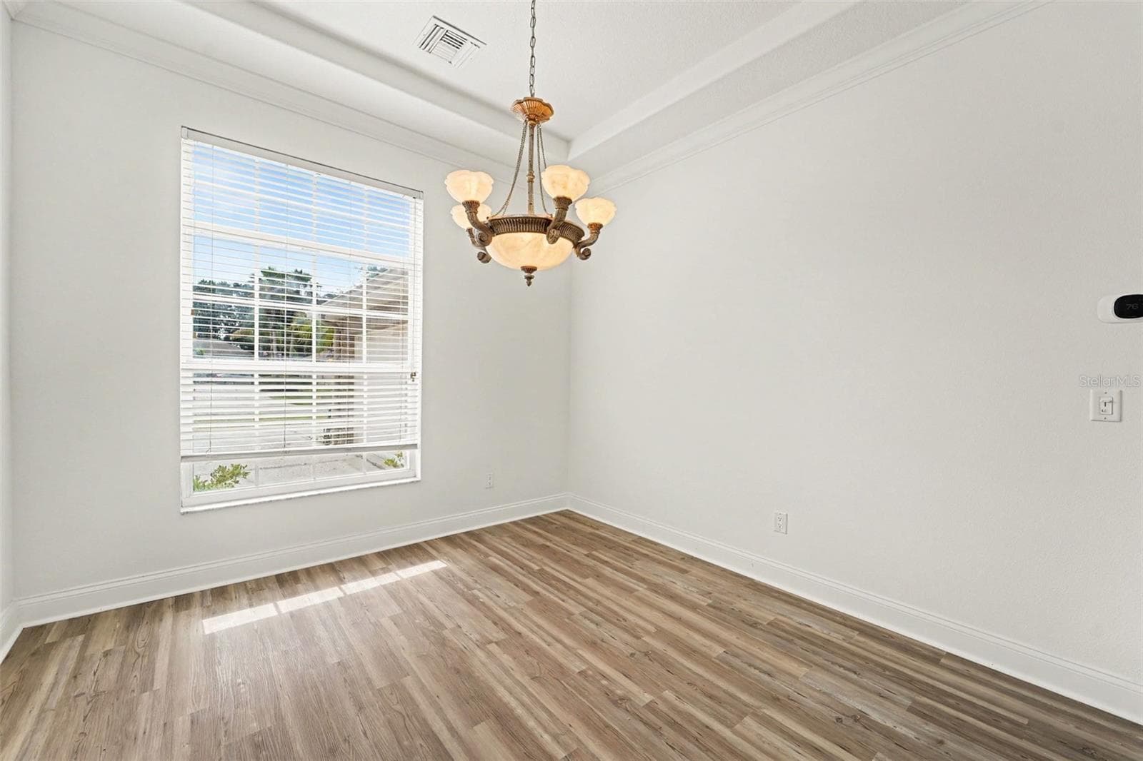 7519 DUNBRIDGE DRIVE — photo 10 of 30