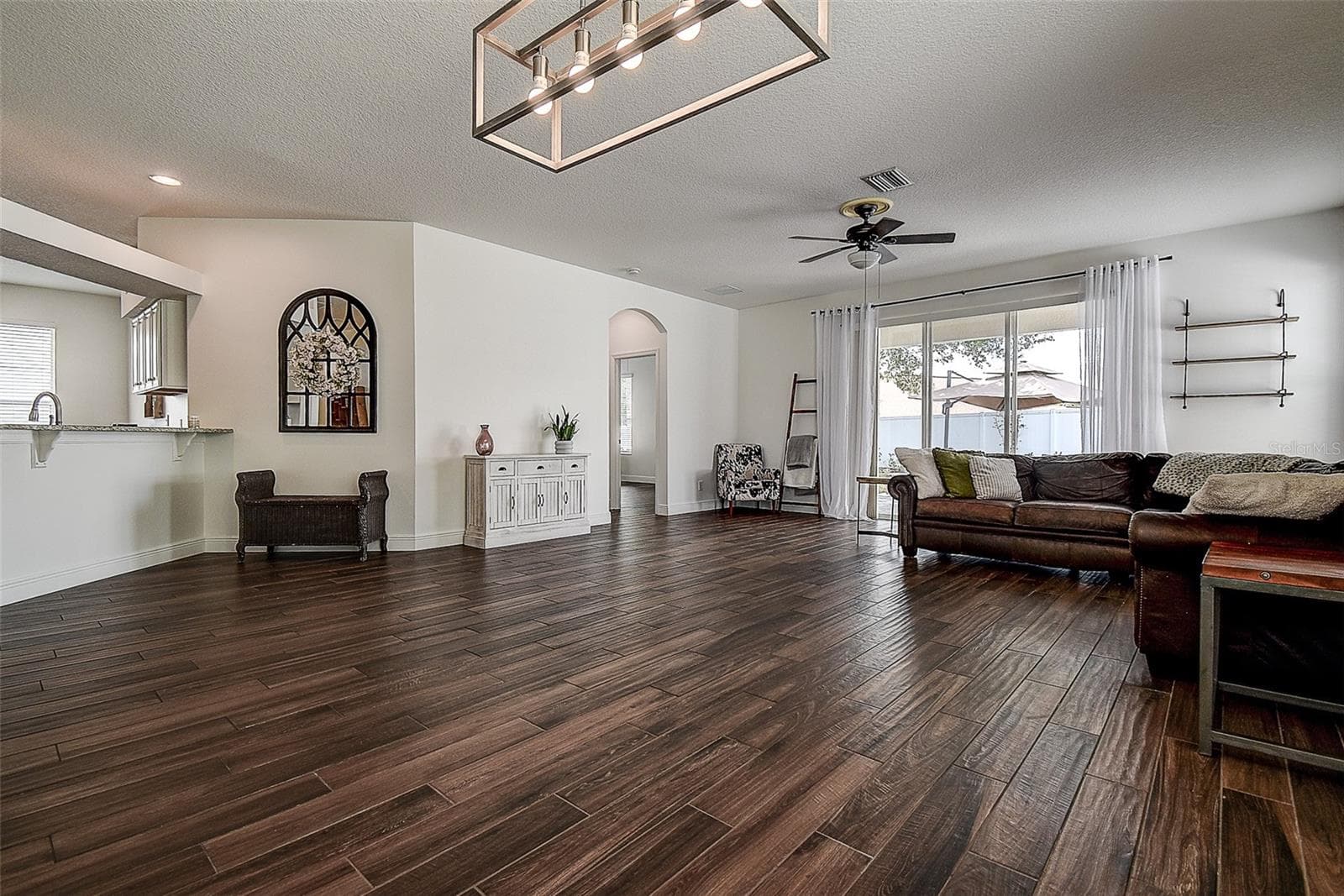 16730 FAIRBOLT WAY — photo 14 of 57