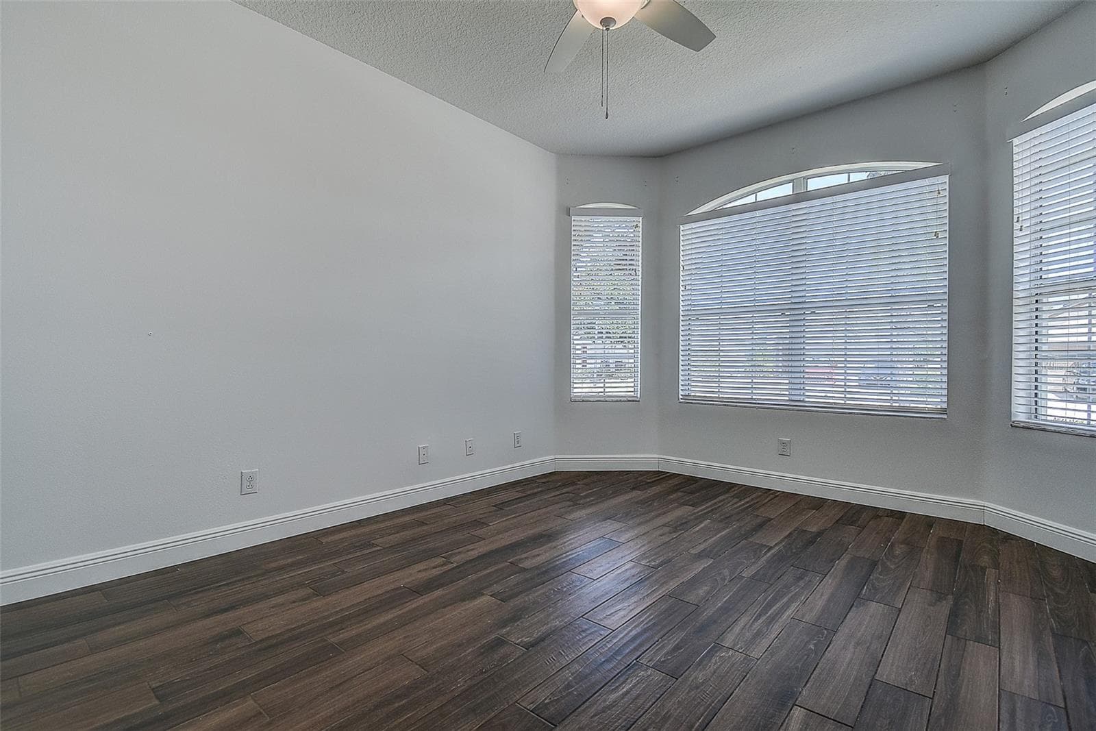16730 FAIRBOLT WAY — photo 7 of 57