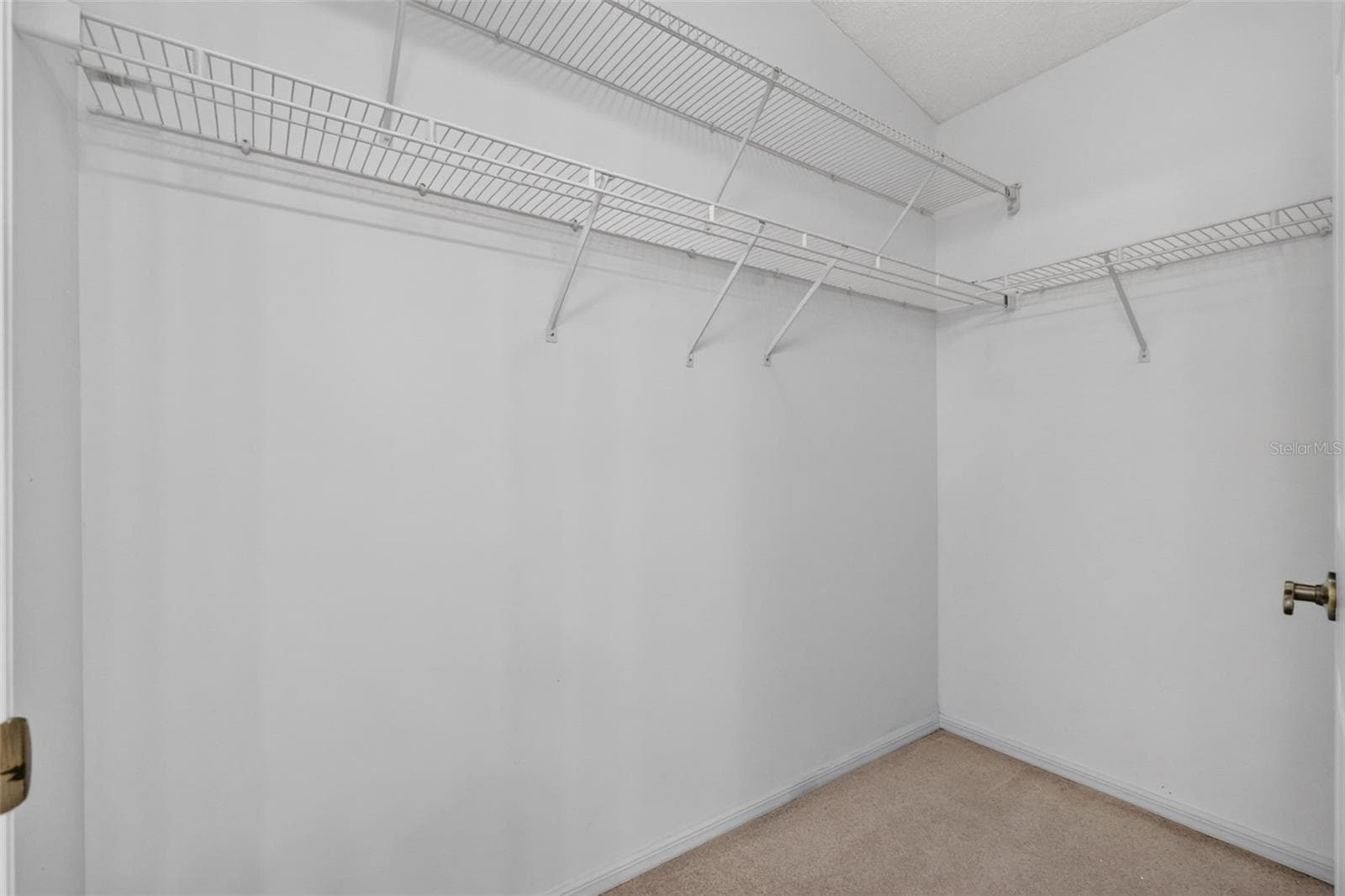 811 MIRANDA WAY — photo 23 of 51