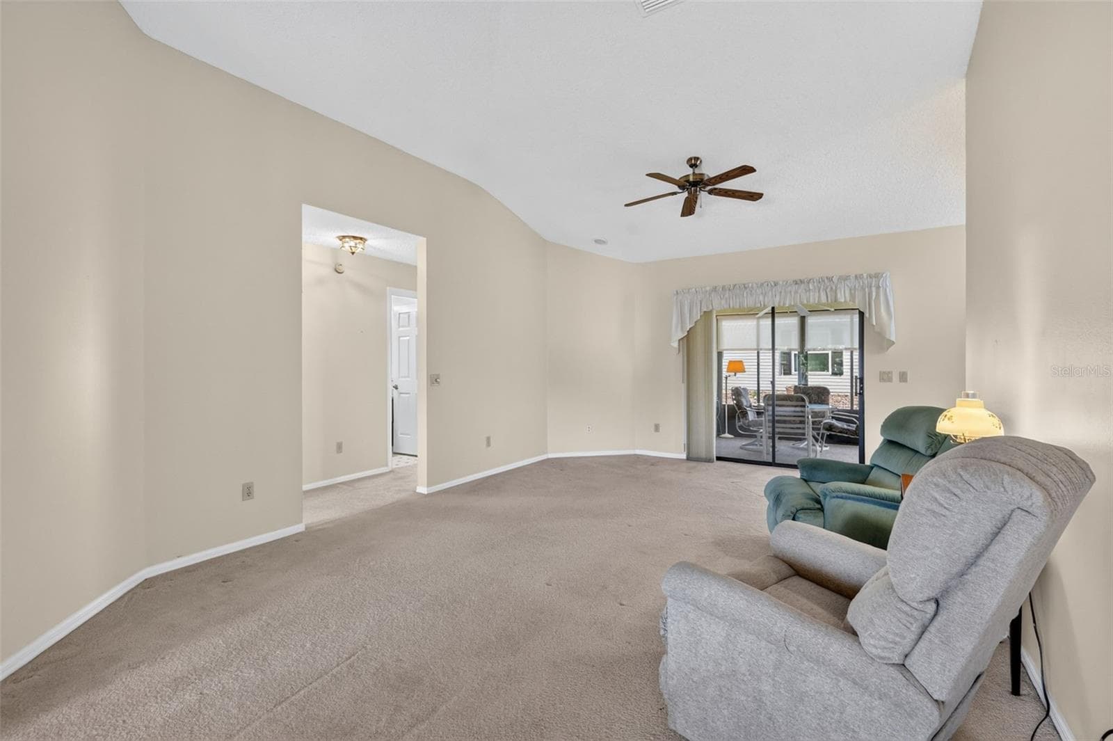 811 MIRANDA WAY — photo 18 of 51