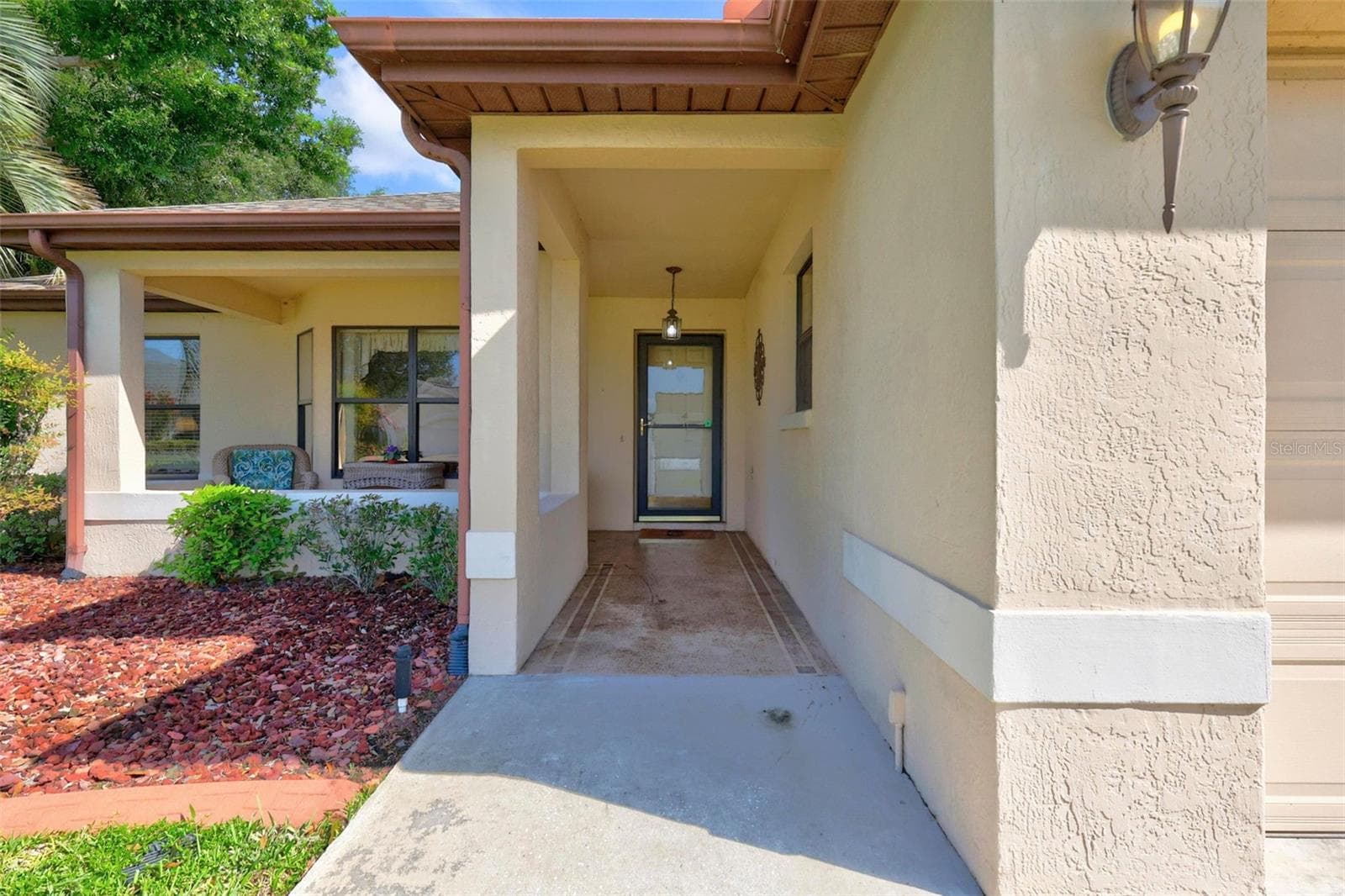 811 MIRANDA WAY — photo 3 of 51