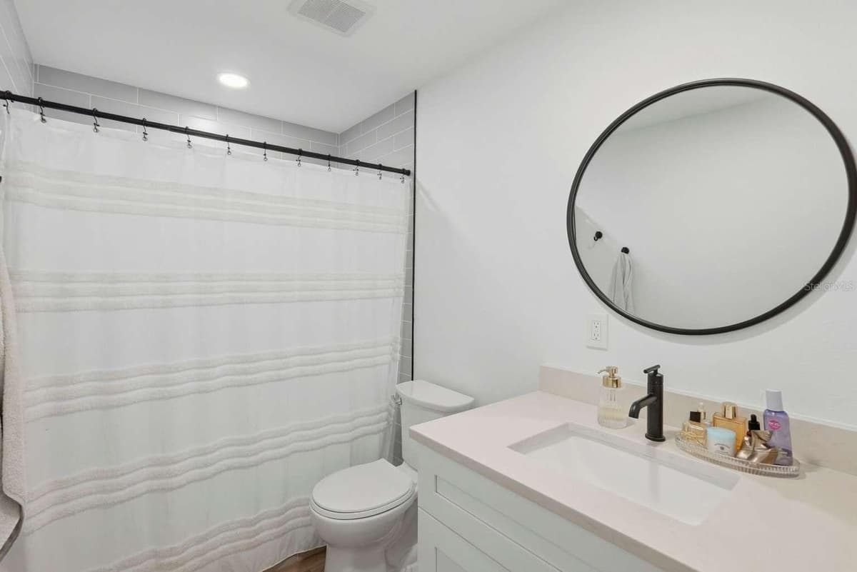 6301 86TH AVENUE — photo 18 of 41