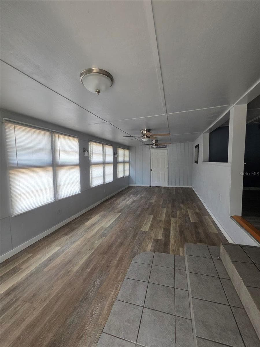33508 LINDA DRIVE — photo 2 of 19