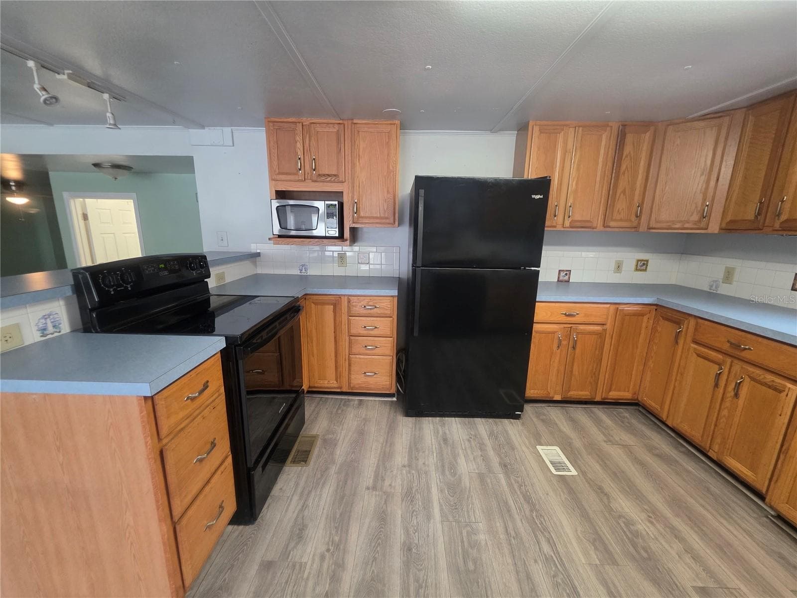 33508 LINDA DRIVE — photo 4 of 19