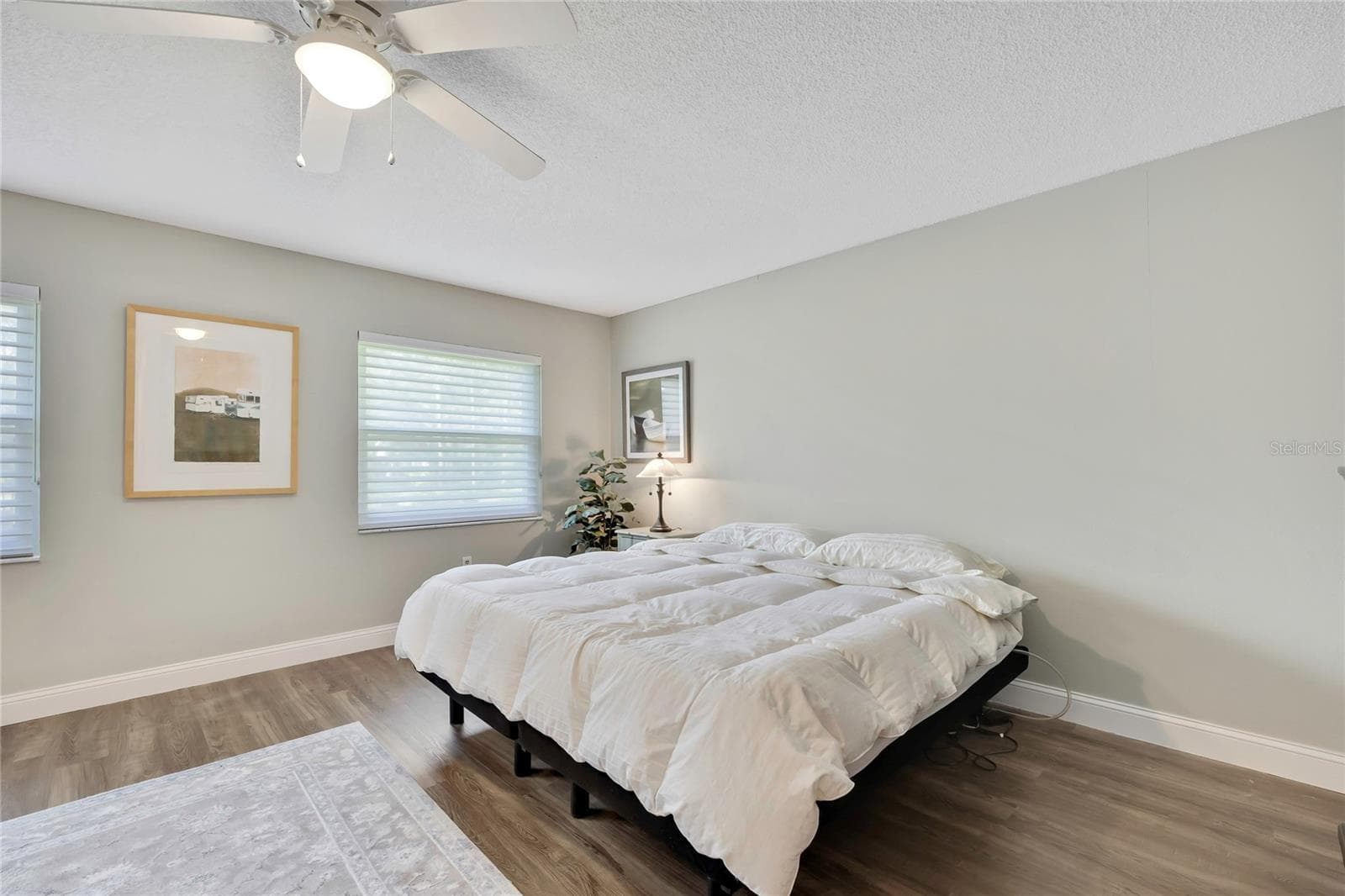 6577 PINE MEADOWS DRIVE — photo 16 of 34