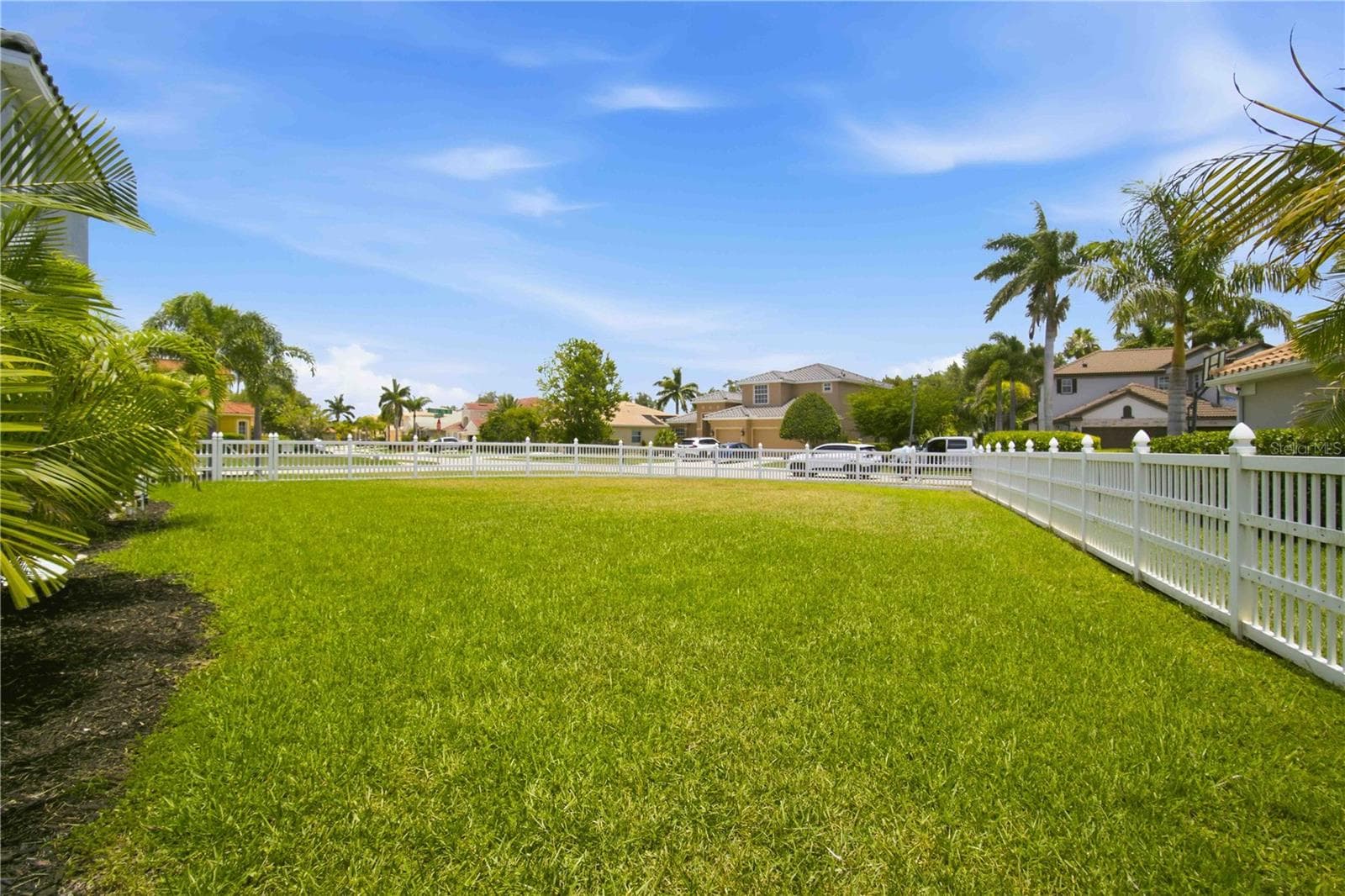 7614 DOUBLE PINE DRIVE — photo 46 of 63