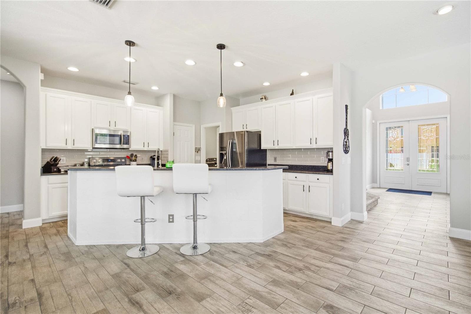 7614 DOUBLE PINE DRIVE — photo 16 of 63