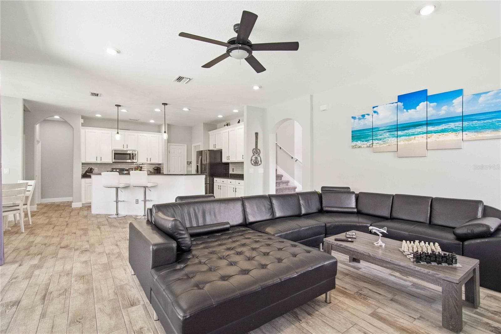 7614 DOUBLE PINE DRIVE — photo 10 of 63