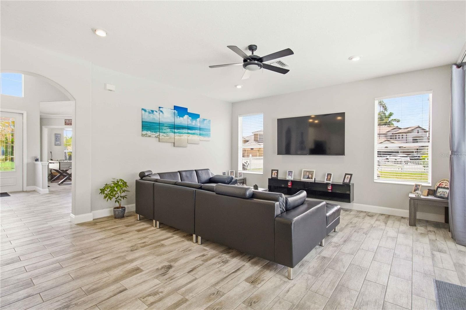 7614 DOUBLE PINE DRIVE — photo 9 of 63