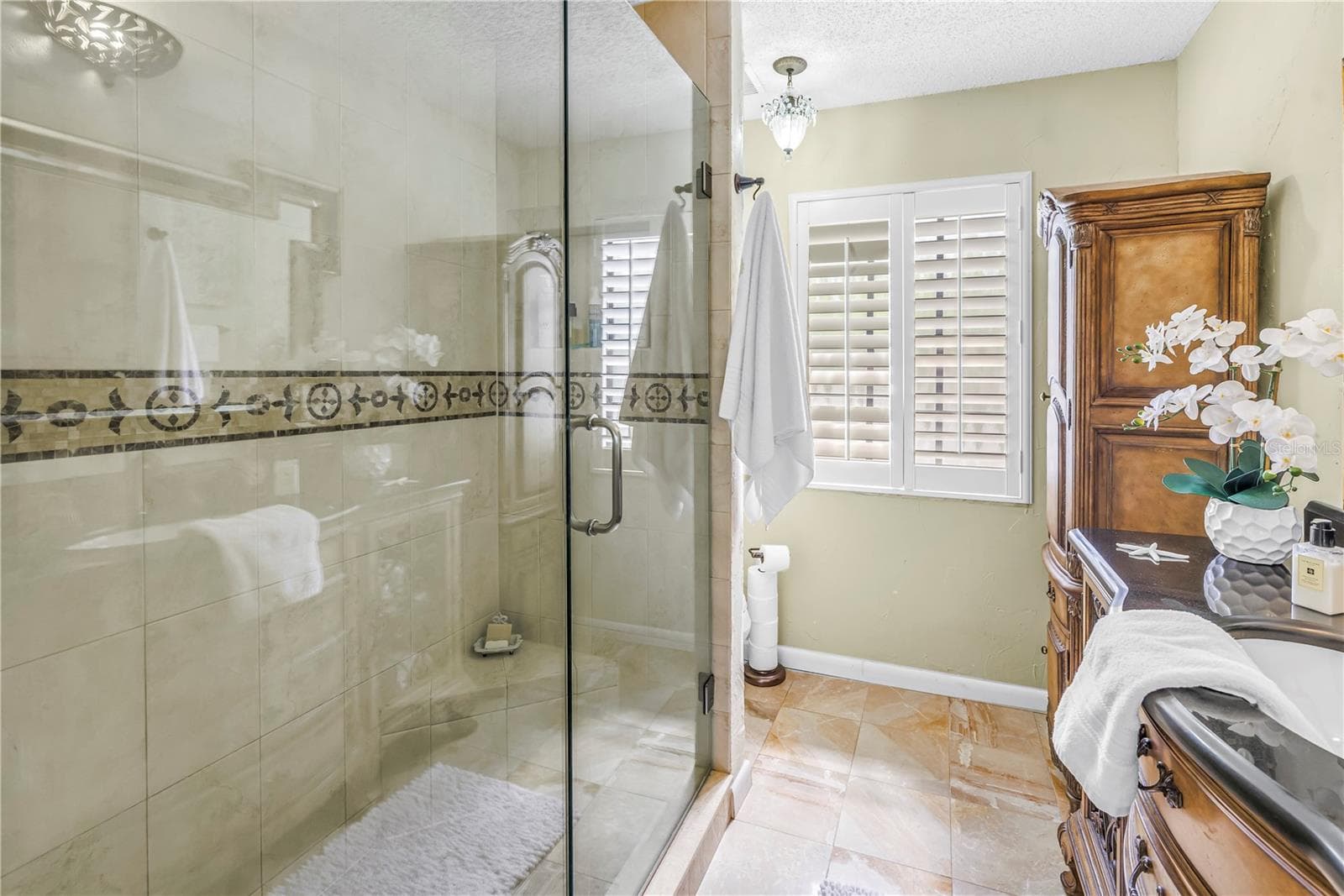 990 SAN CARLOS COURT — photo 12 of 43