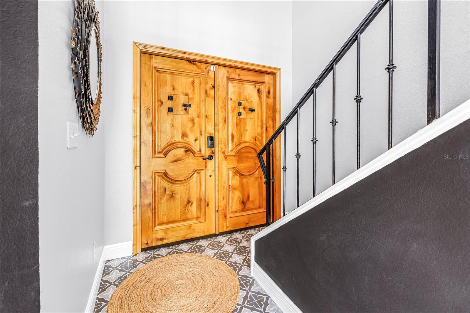 990 SAN CARLOS COURT — photo 17 of 43