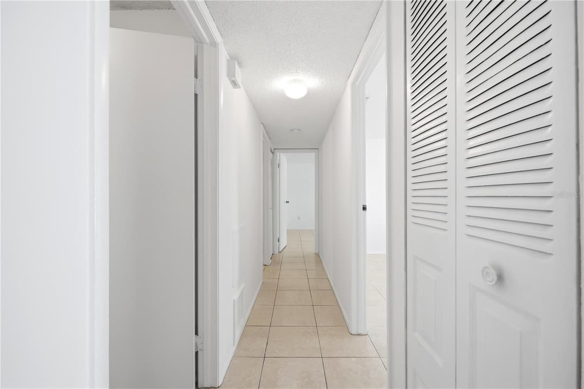 123 LOBLOLLY COURT — photo 20 of 43