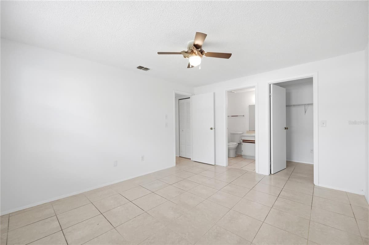 123 LOBLOLLY COURT — photo 22 of 43