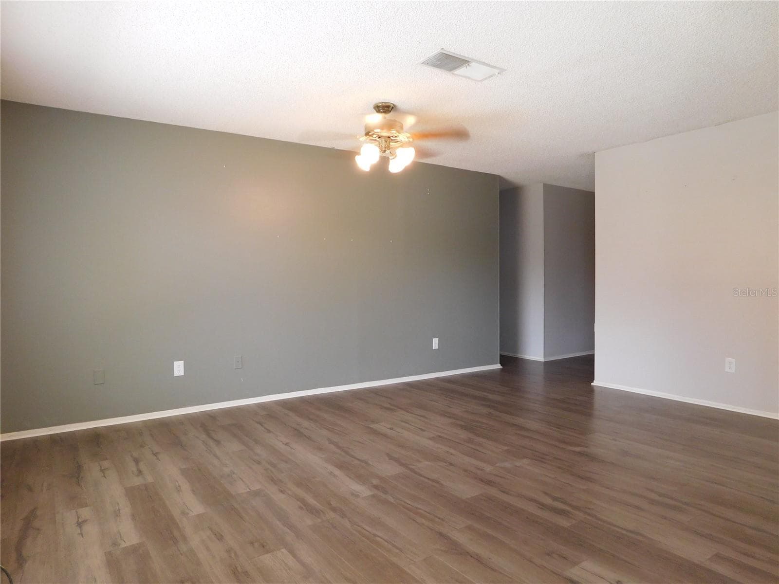 2311 TOWERBRIDGE STREET — photo 17 of 31