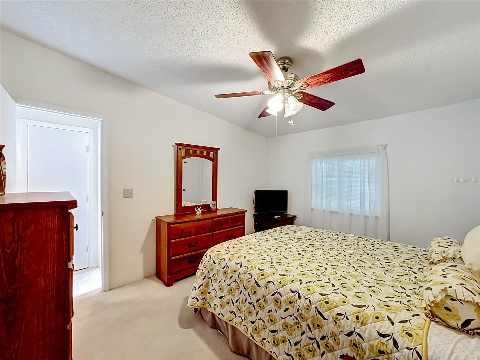 8227 CINNAMON LANE — photo 21 of 29