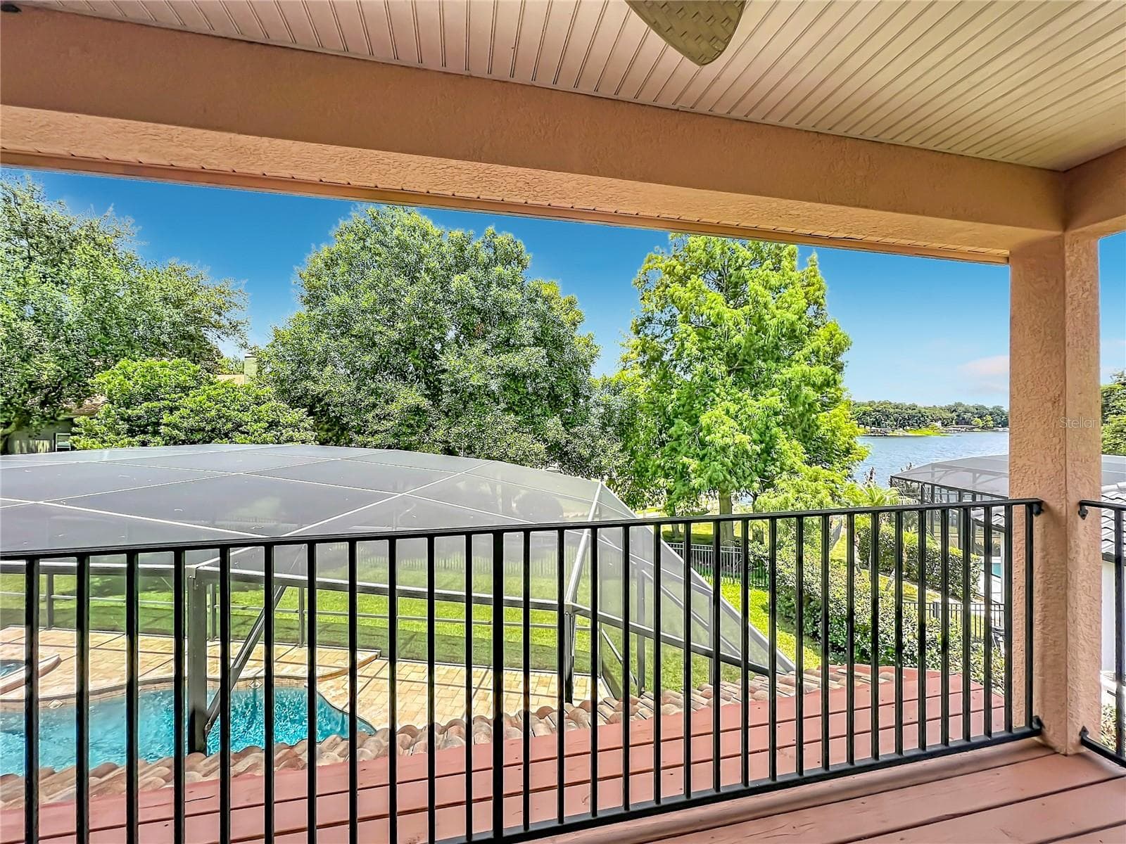 806 JOHNS POINT DRIVE — photo 76 of 98