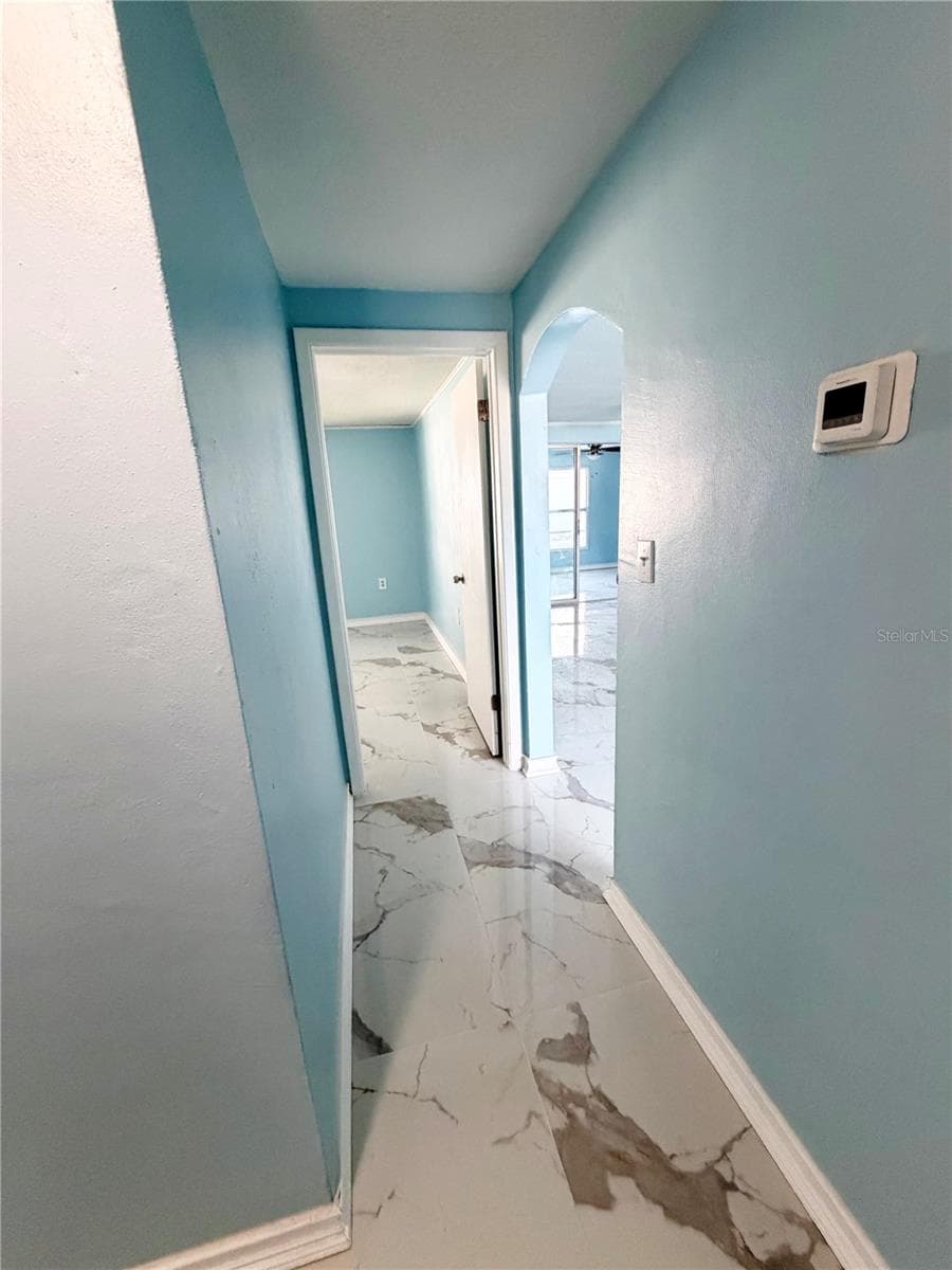 7040 FOX HOLLOW DRIVE — photo 28 of 32
