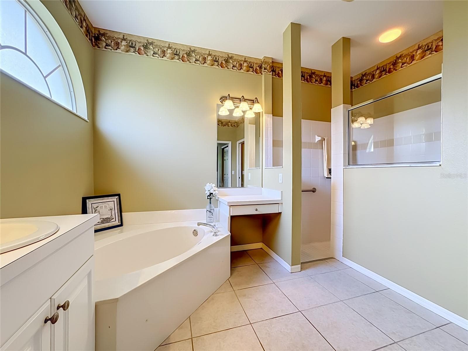 6108 LAUREL CREEK TRAIL — photo 24 of 44