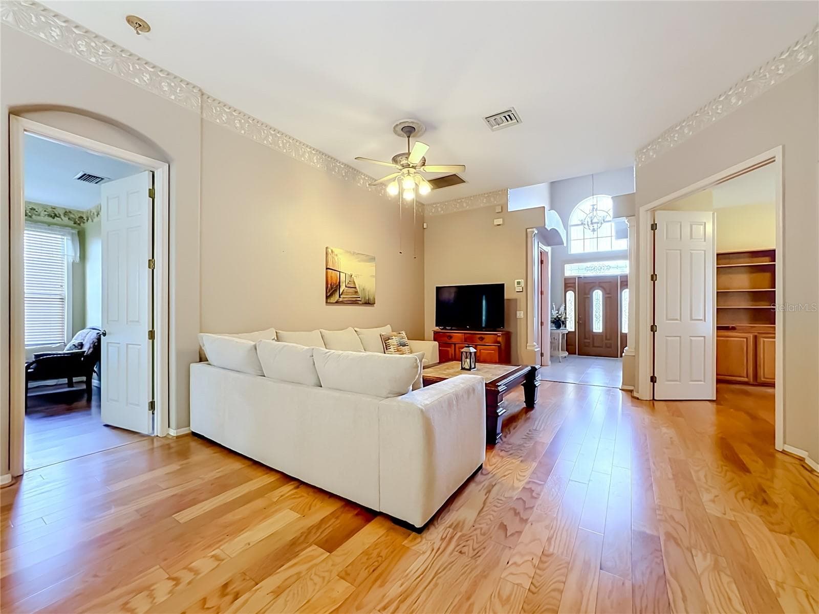 6108 LAUREL CREEK TRAIL — photo 6 of 44