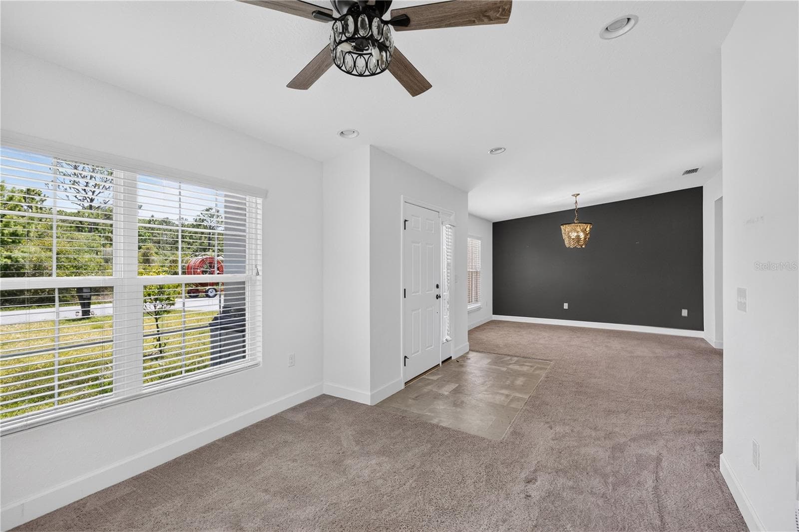 5236 SUE DRIVE — photo 15 of 41
