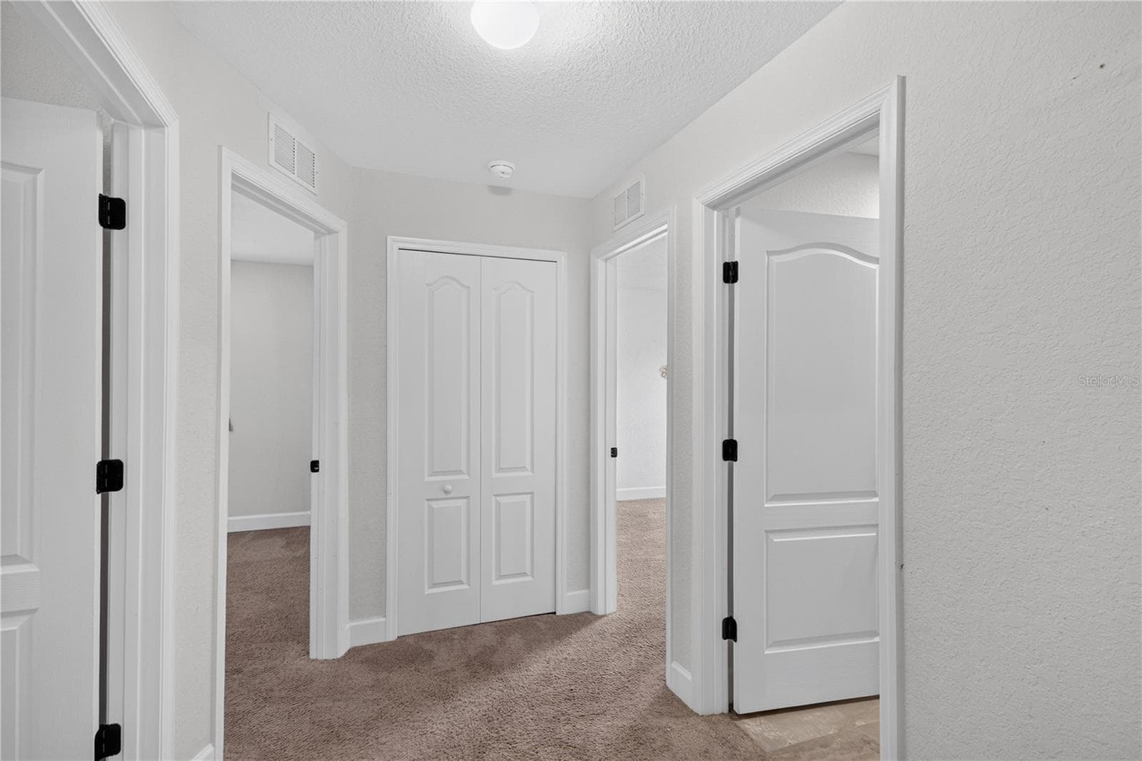 5236 SUE DRIVE — photo 38 of 41
