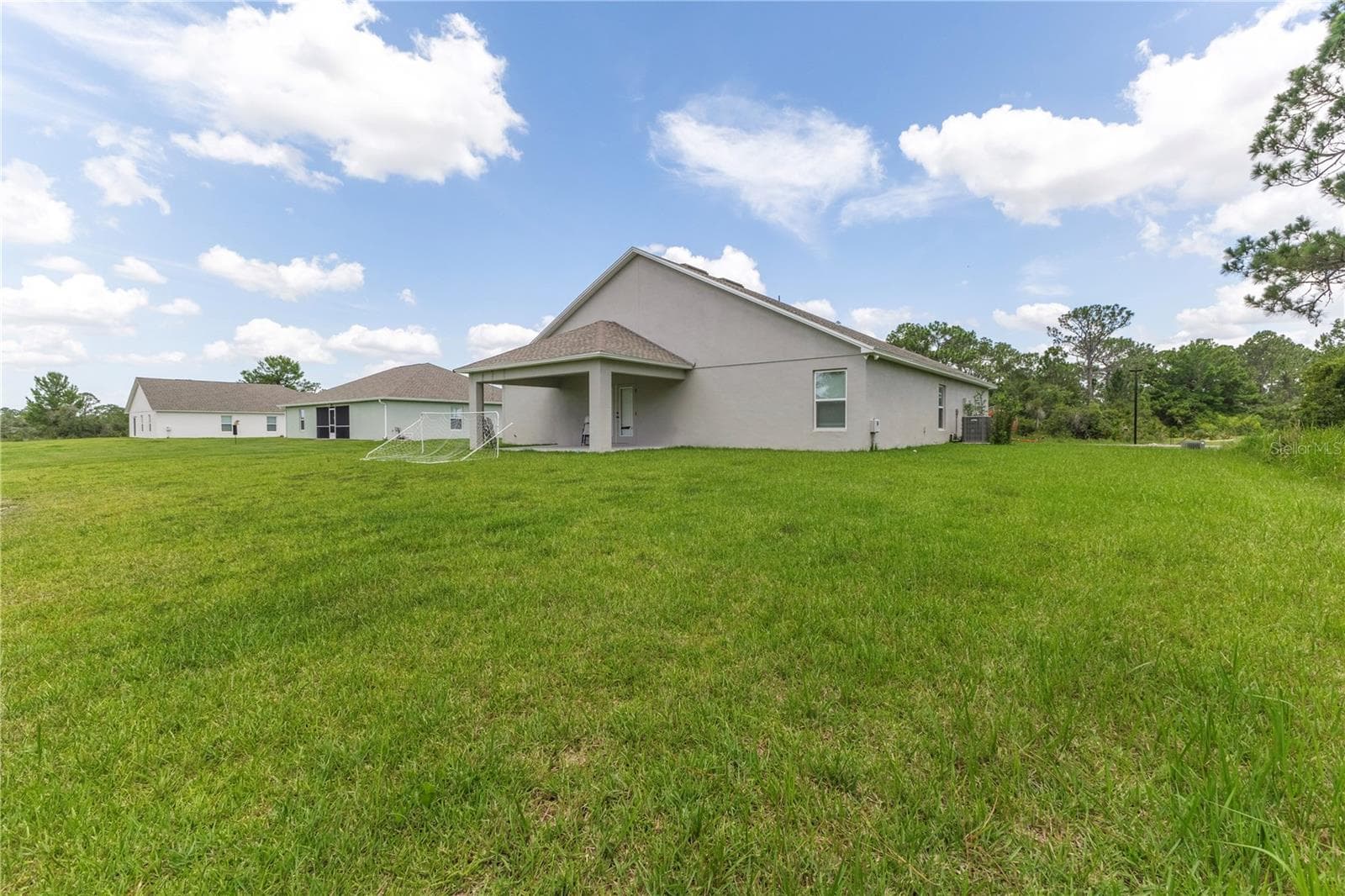 5236 SUE DRIVE — photo 9 of 41