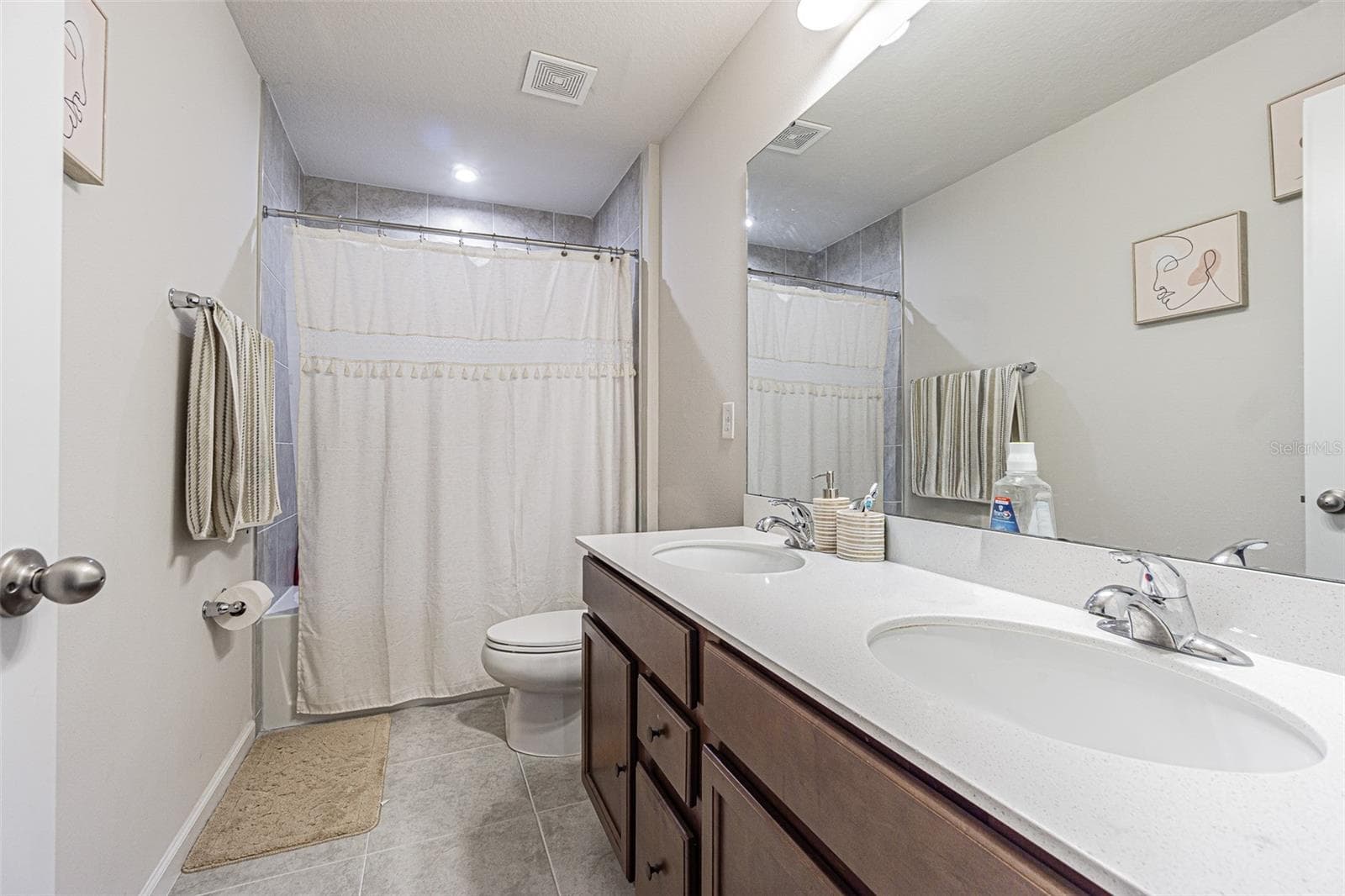 11904 THORNCREST DRIVE — photo 20 of 34