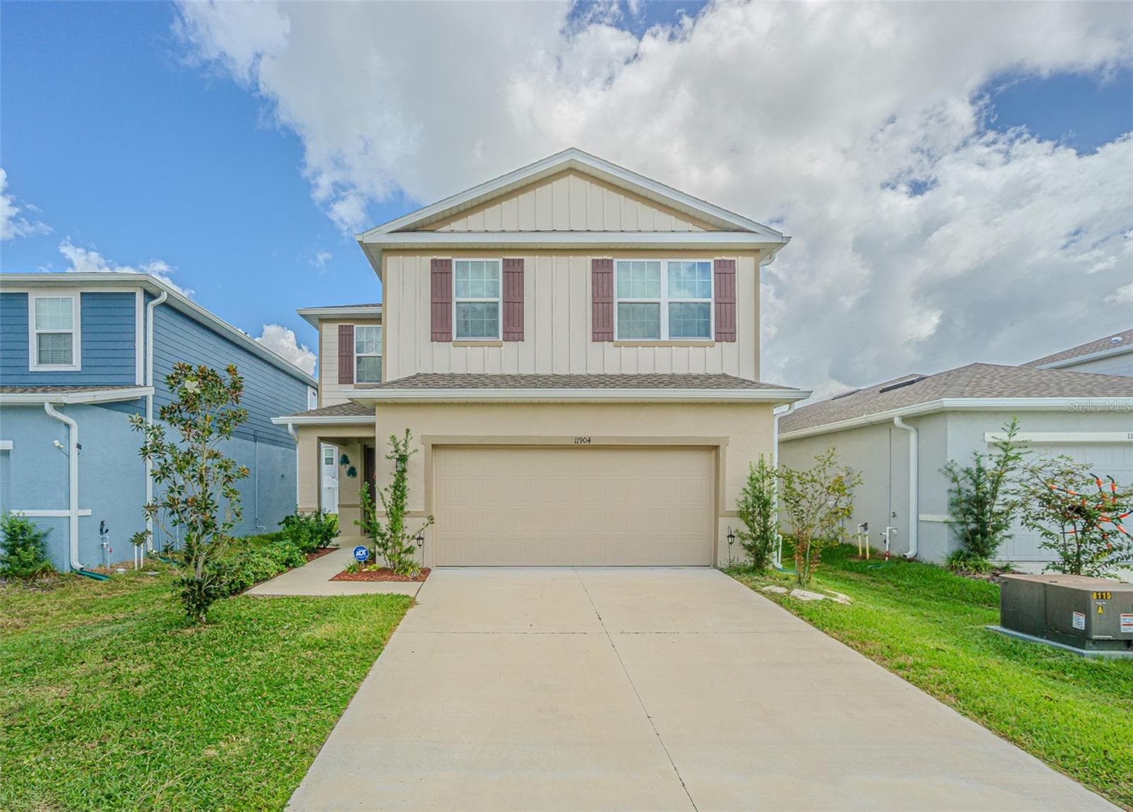 11904 THORNCREST DRIVE — photo 1 of 34