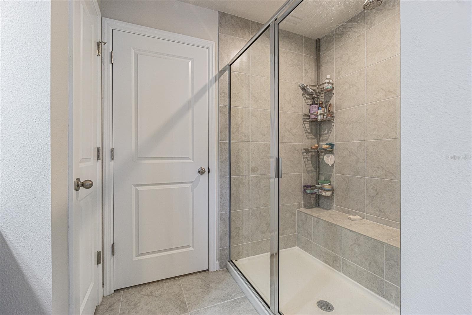 11904 THORNCREST DRIVE — photo 19 of 34