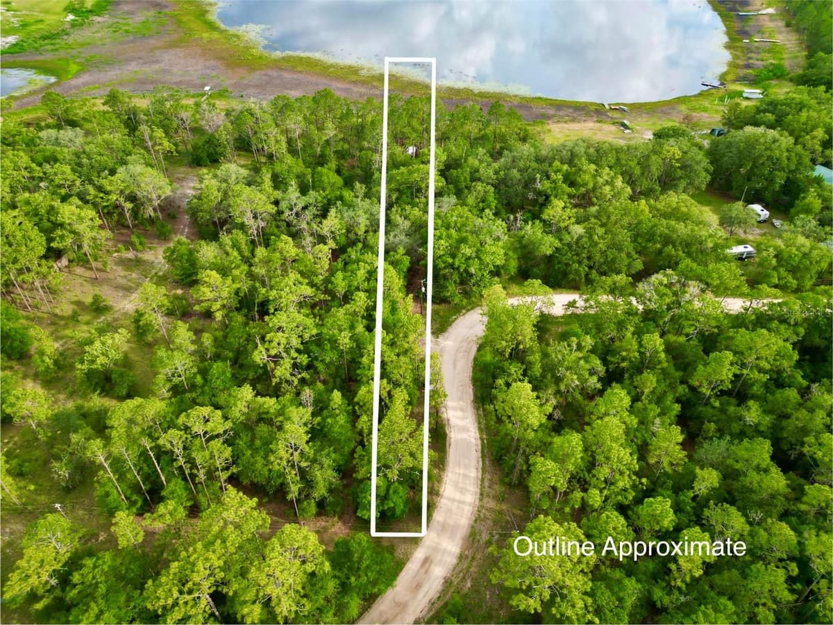 125 SILVER DOLLAR POND ROAD — photo 23 of 36