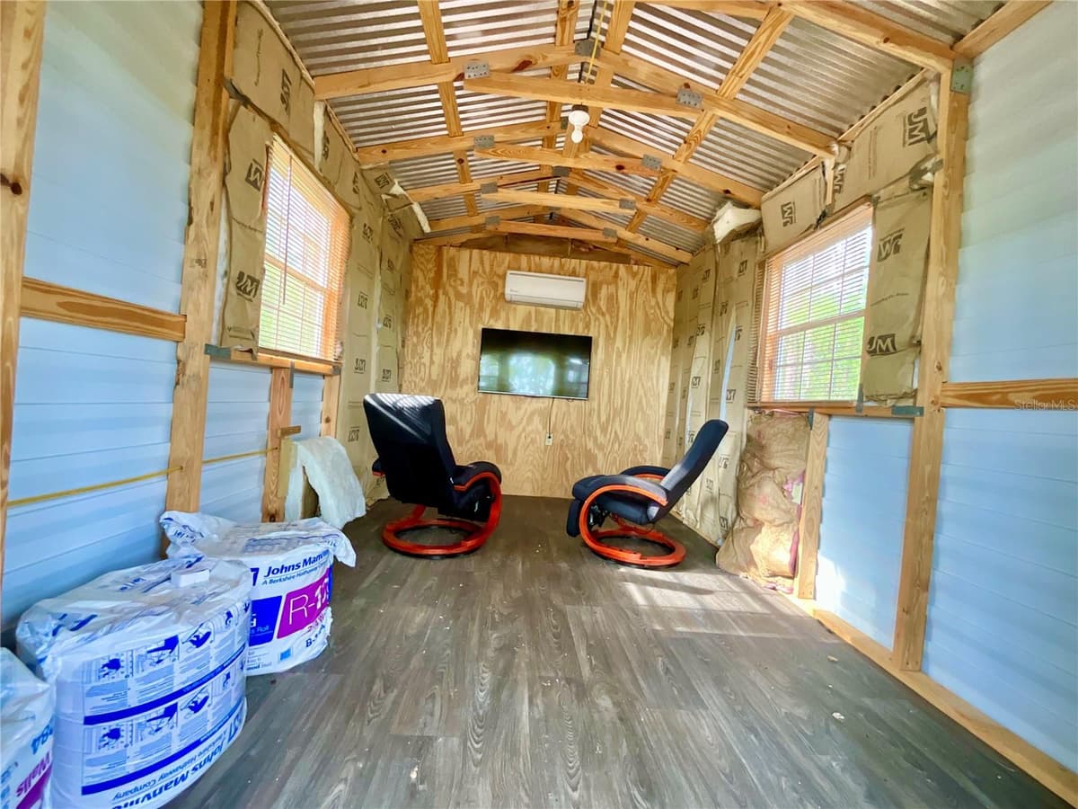125 SILVER DOLLAR POND ROAD — photo 17 of 36