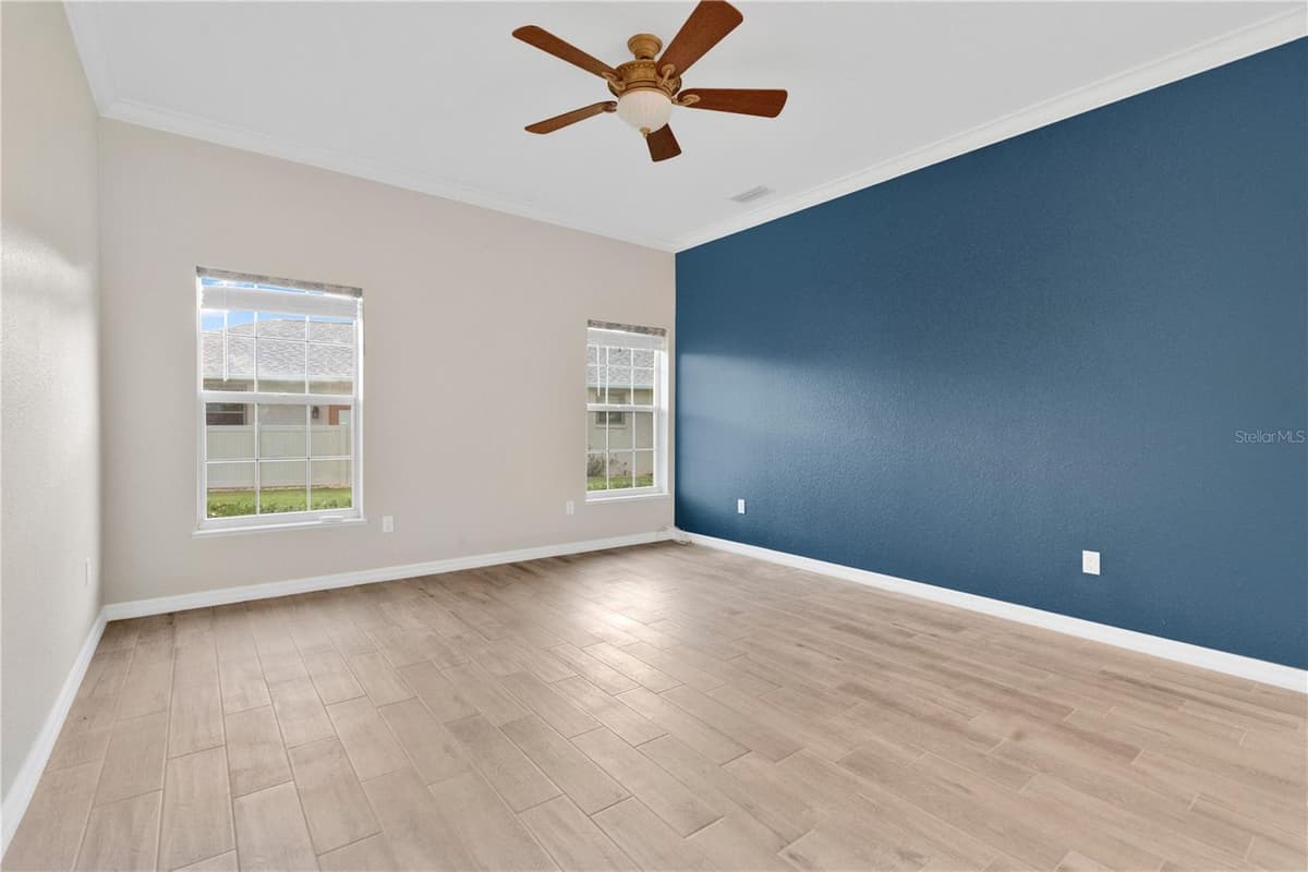 117 ROSEWOOD DRIVE — photo 12 of 40