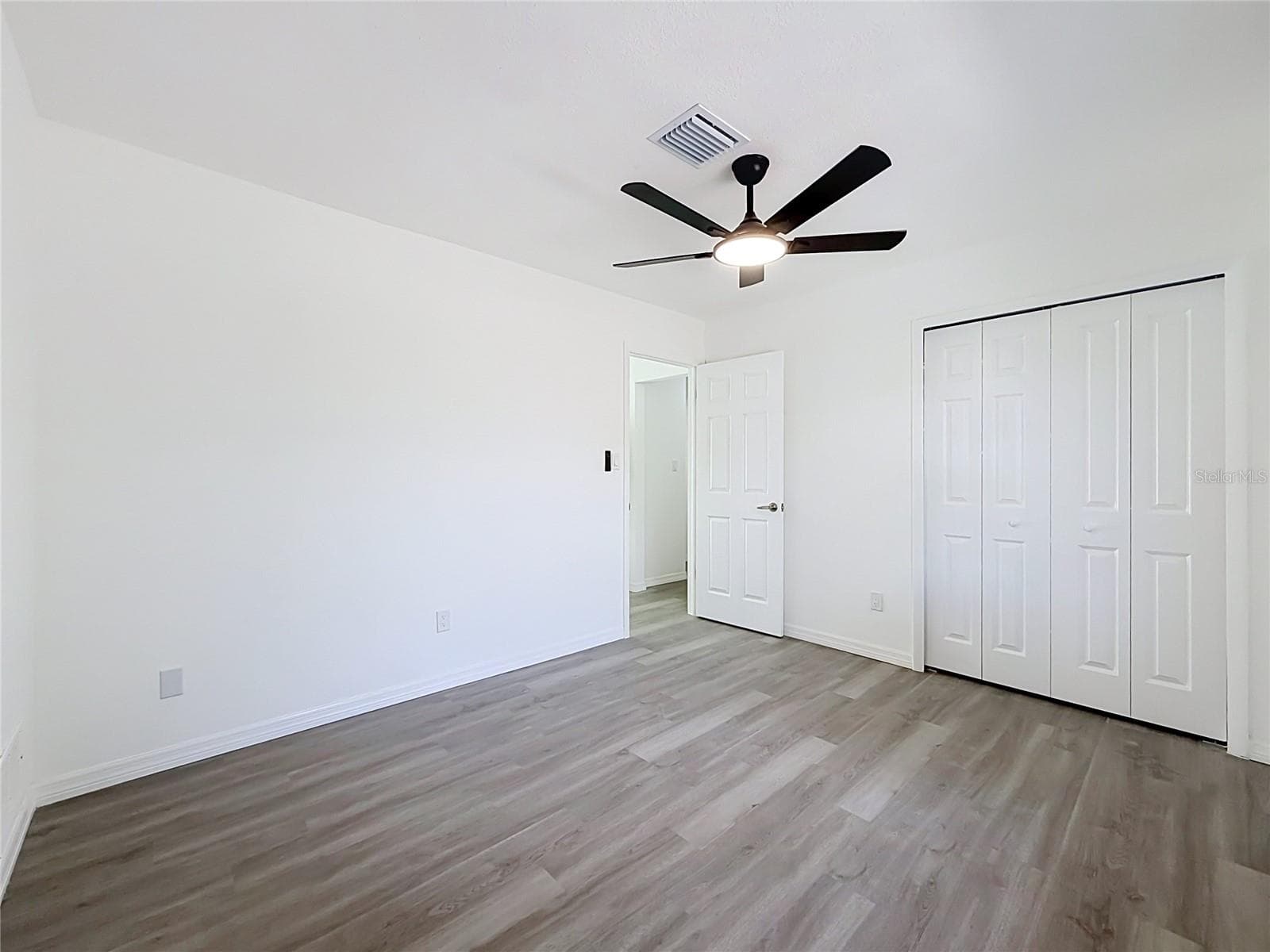 7134 WRENWOOD WAY — photo 19 of 24