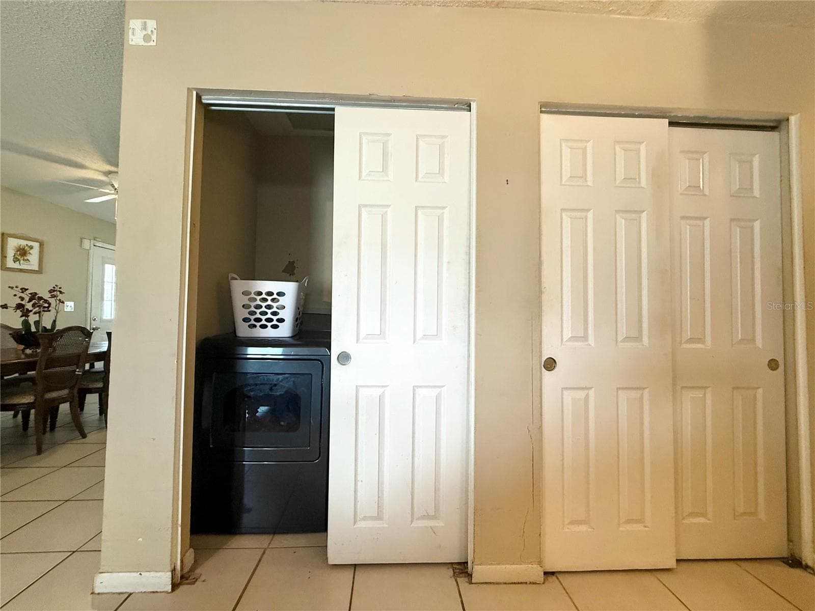 6 SPRING LANE WAY — photo 10 of 25