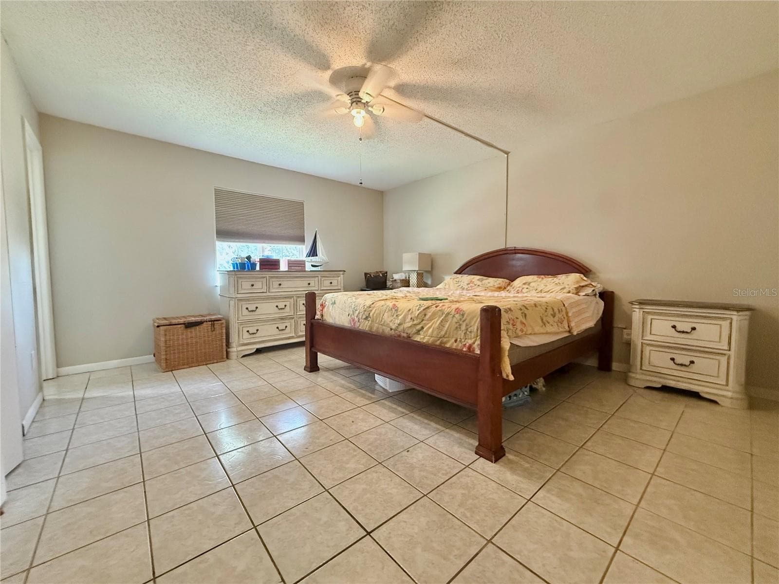 6 SPRING LANE WAY — photo 15 of 25