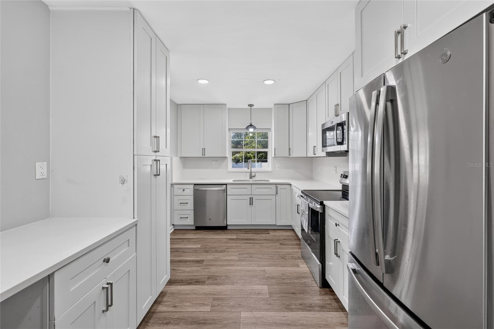 3408 13TH PLACE — photo 21 of 44