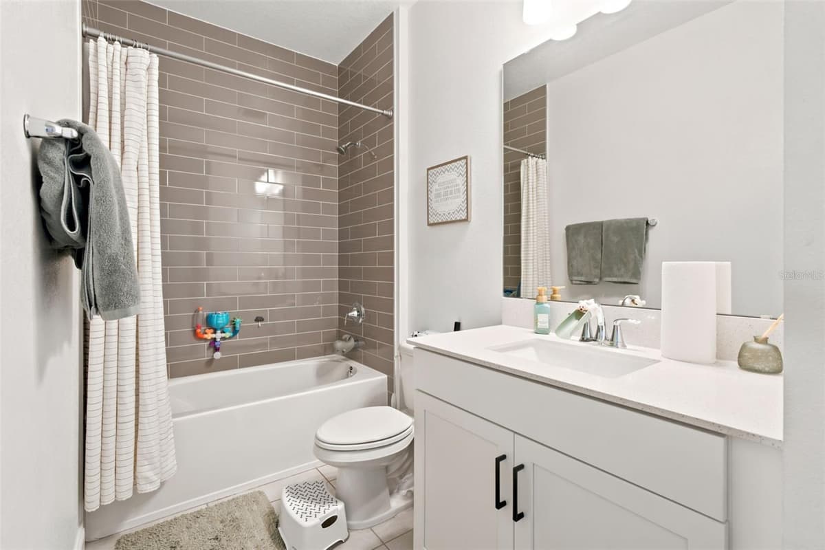 700 ALBYON COURT — photo 37 of 57